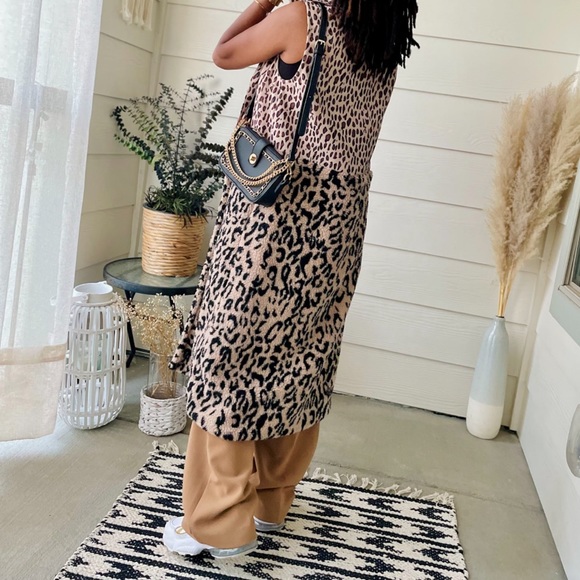 Leopard Print Long Vest XS - Picture 5 of 8